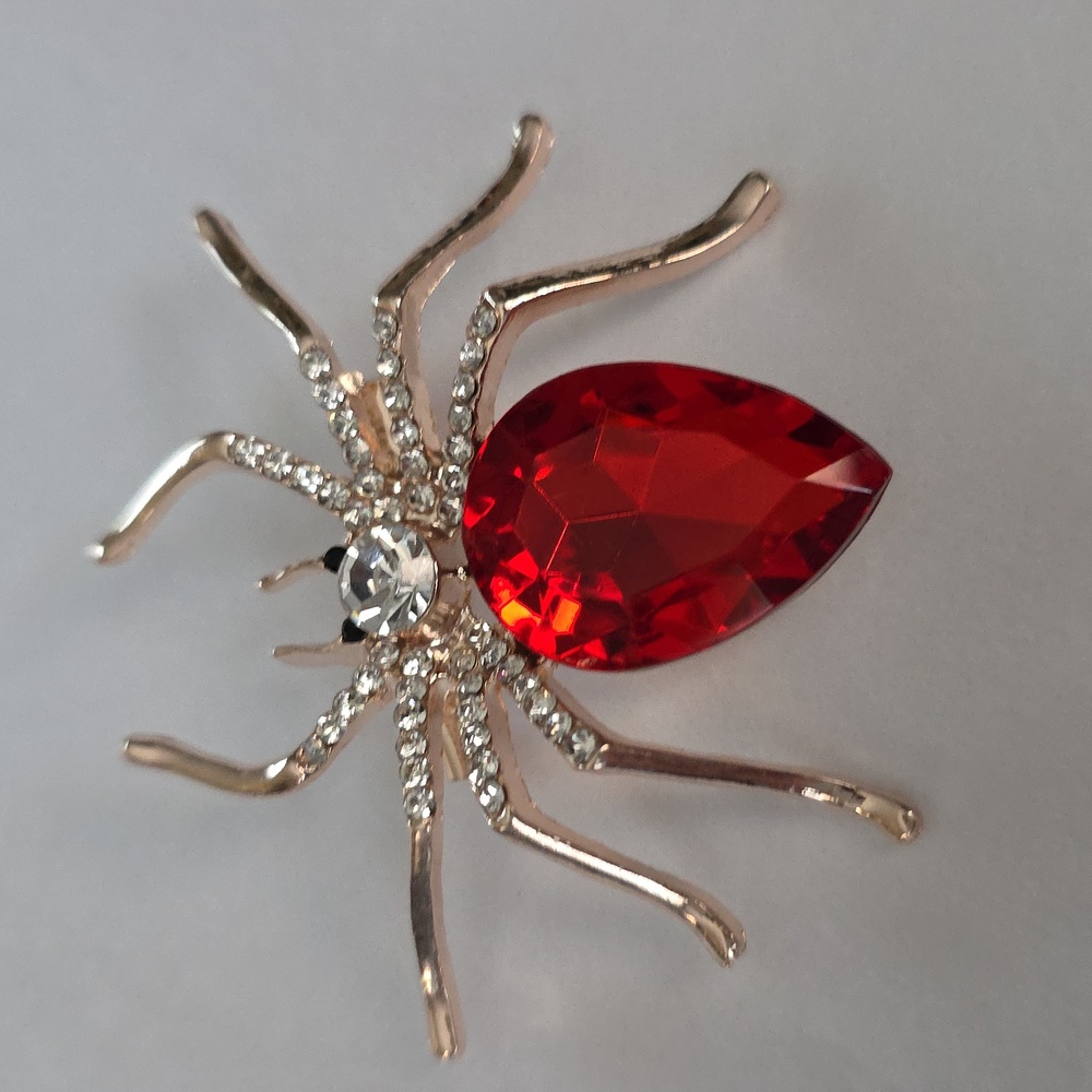 SPIDER Brooch  Simulated DIAMONDS
